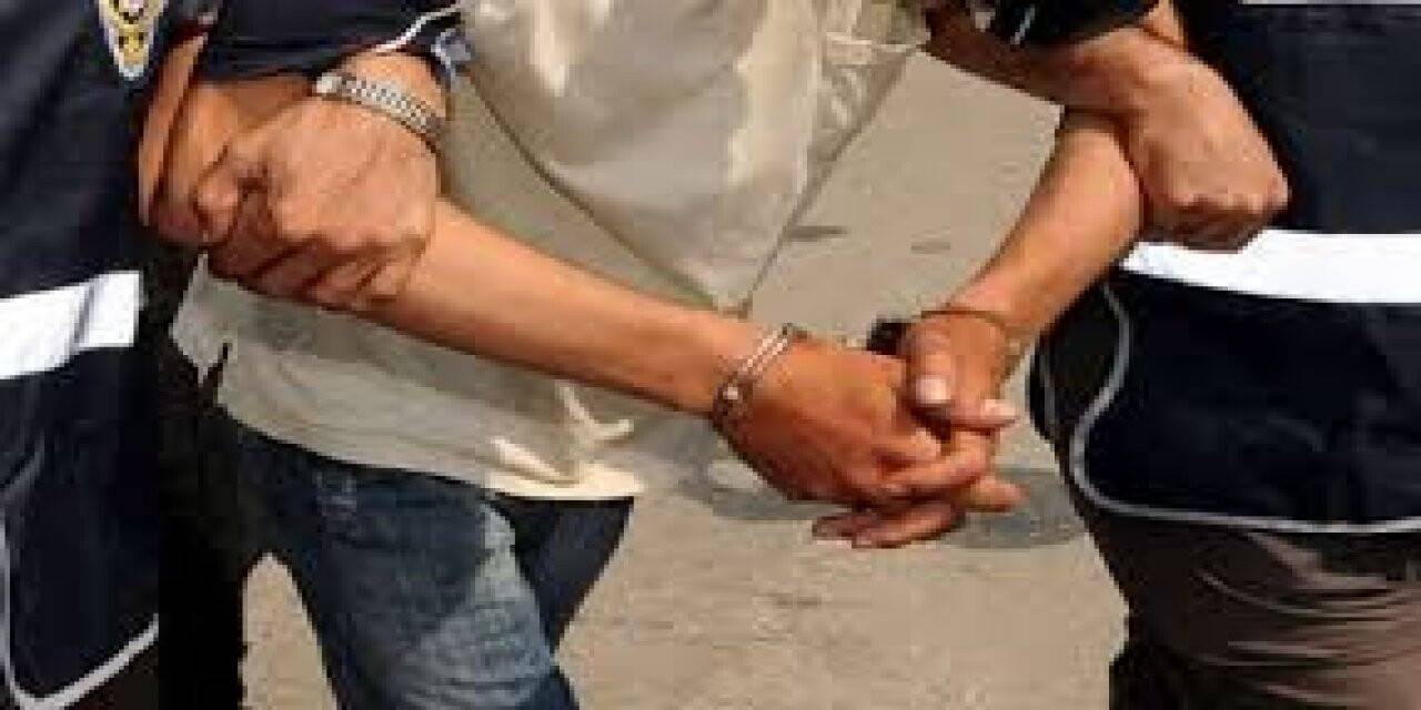 Suçüstü yakalanan hırsızlık zanlısı tutuklandı