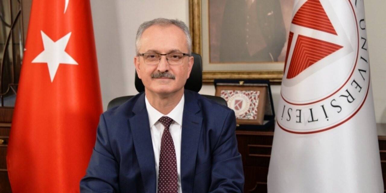 Rektör Özçelik'ten bayram mesajı