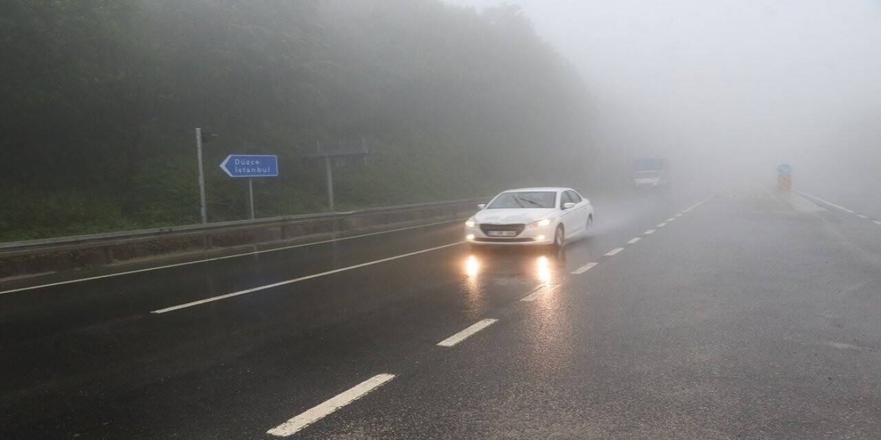 Bolu Dağı'nda sağanak ve yoğun sis
