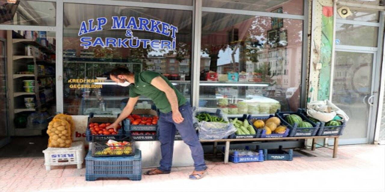 5 bakkalın veresiye defterindeki borçları ödedi