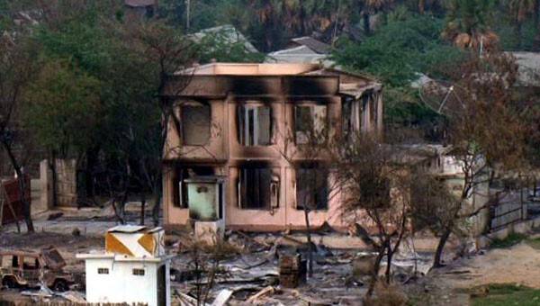 Myanmar’da Müslümanlara ait evler yağmalandı