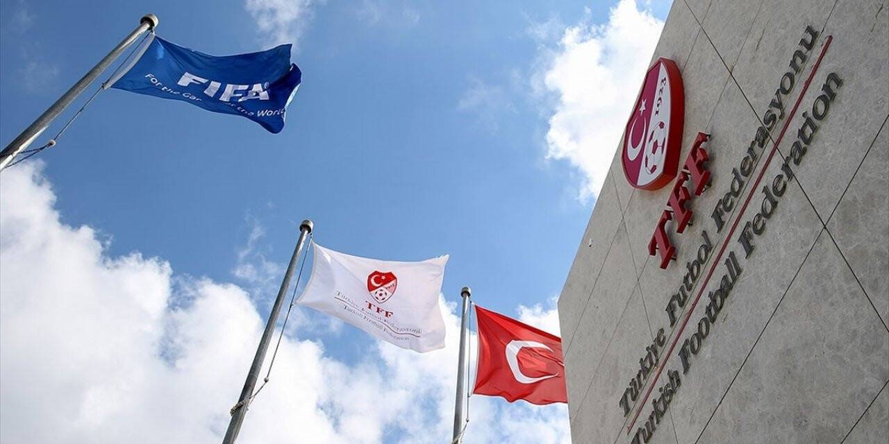 TFF Sağlık Kurulu Süper Lig takım doktorlarıyla online toplantı yaptı