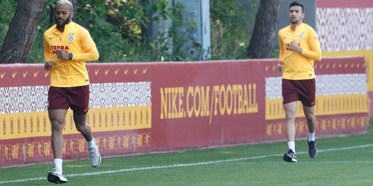 Galatasaray günü çift idmanla tamamladı