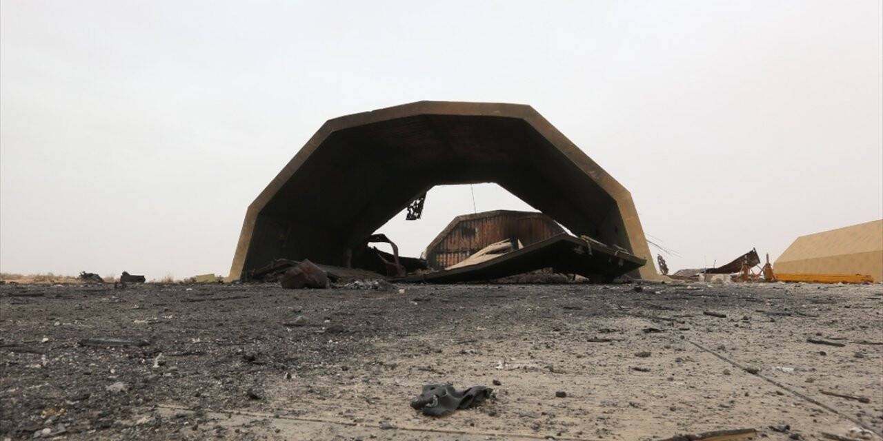 Libya Ordusu'ndan Hafter milislerine giden 2 yakıt tankerine hava harekatı