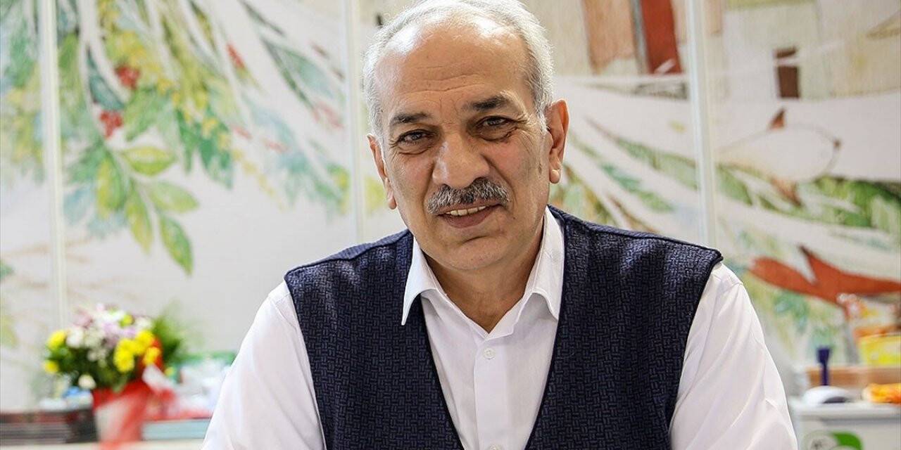 Şair Bestami Yazgan: 63 yıllık ömrümde ilk kez böyle bir bayram yaşıyorum