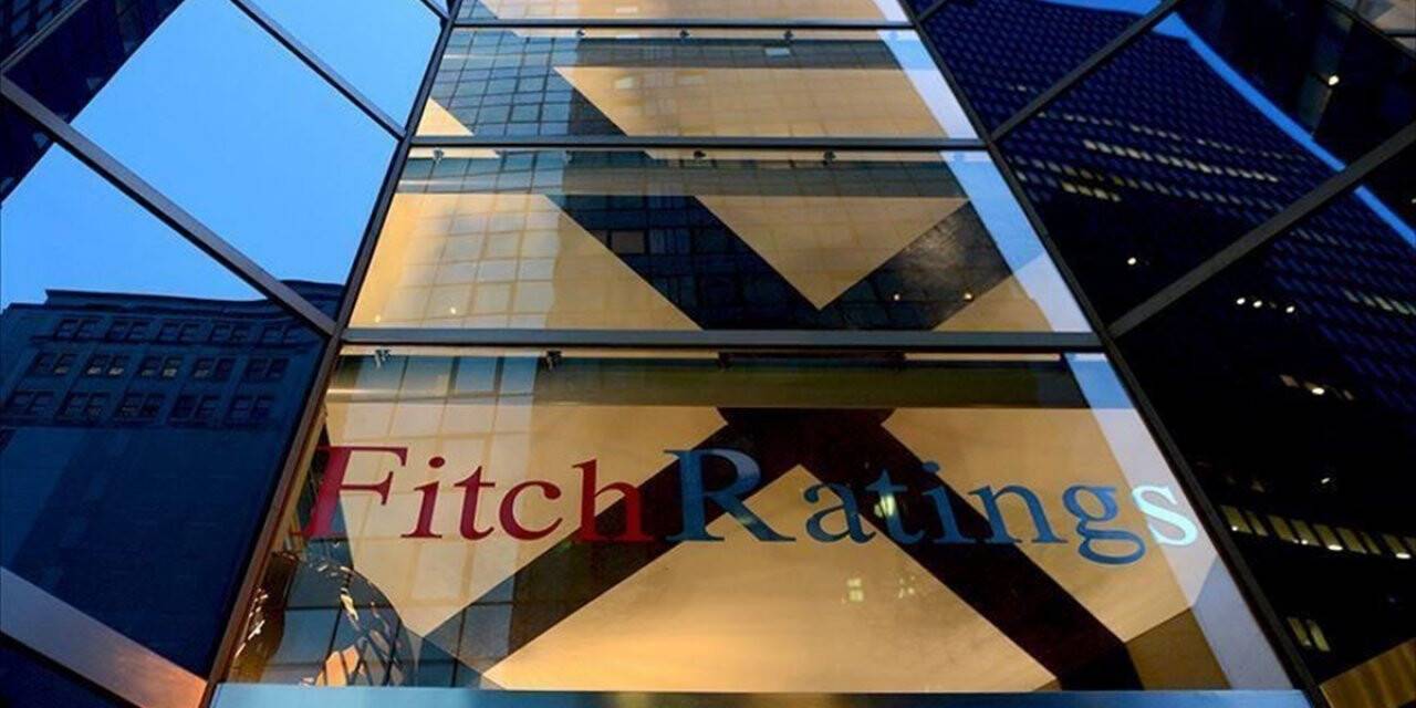 Fitch küresel ekonomiye ilişkin büyüme tahminini düşürdü