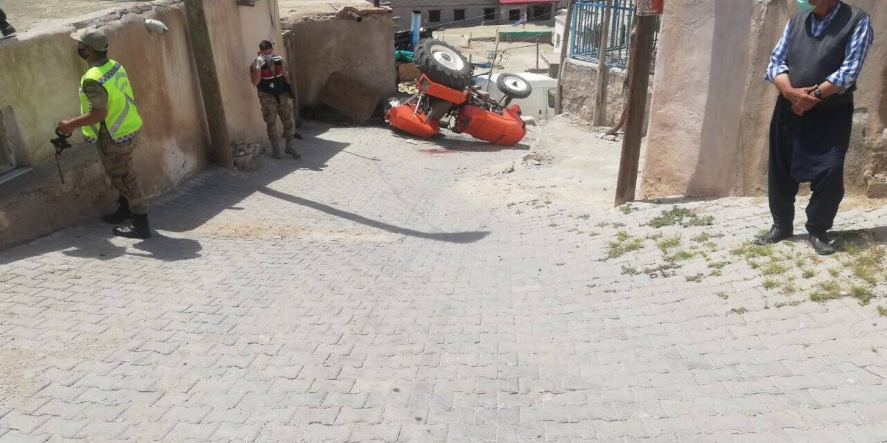 Malatya'da kullandığı traktörün altında kalan çocuk öldü