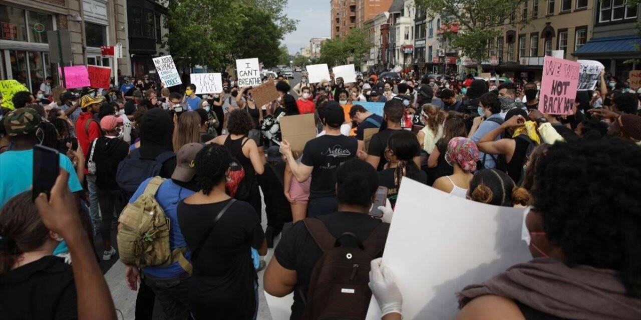 Washington'da Floyd protestosu