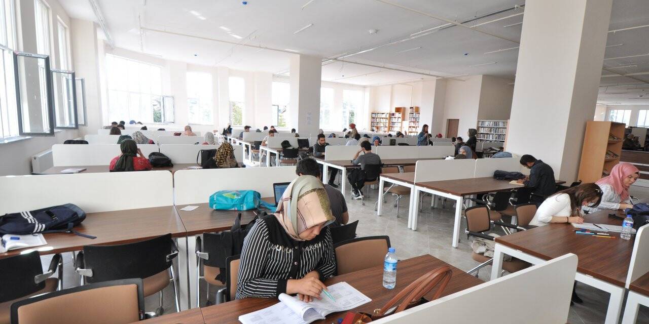 NEÜ, tüm üniversitelilere kapılarını açıyor