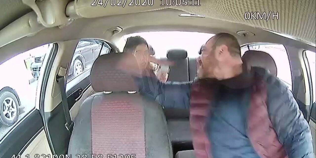 Taksici dehşeti kamerada