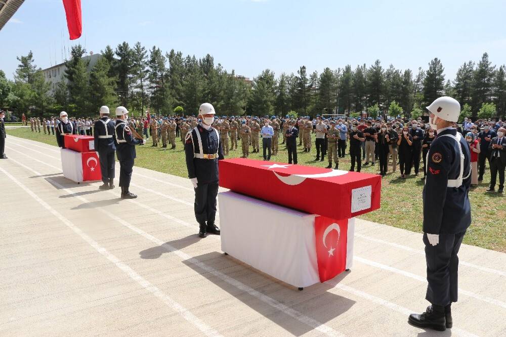 Konyalı şehit 2 asker için tören düzenlendi