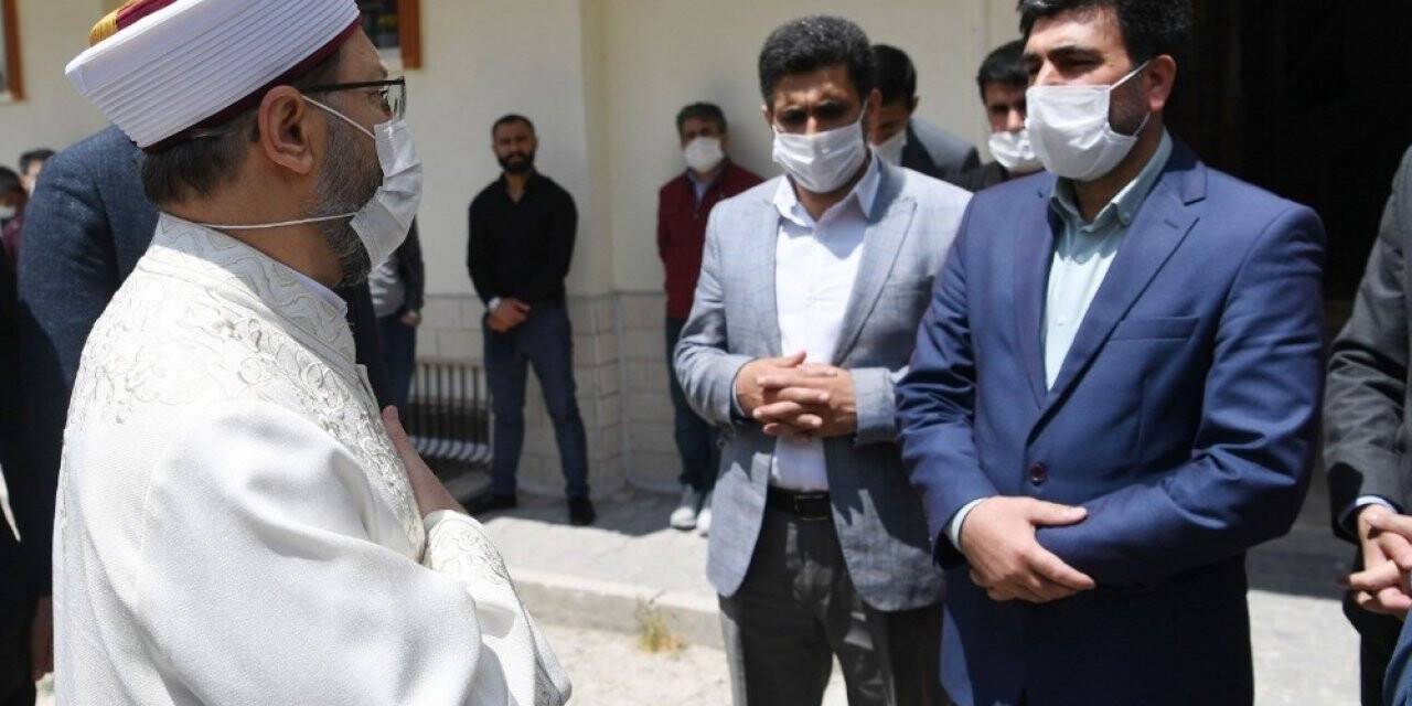 Erbaş’tan Barış Çakan’ın ailesine taziye ziyareti