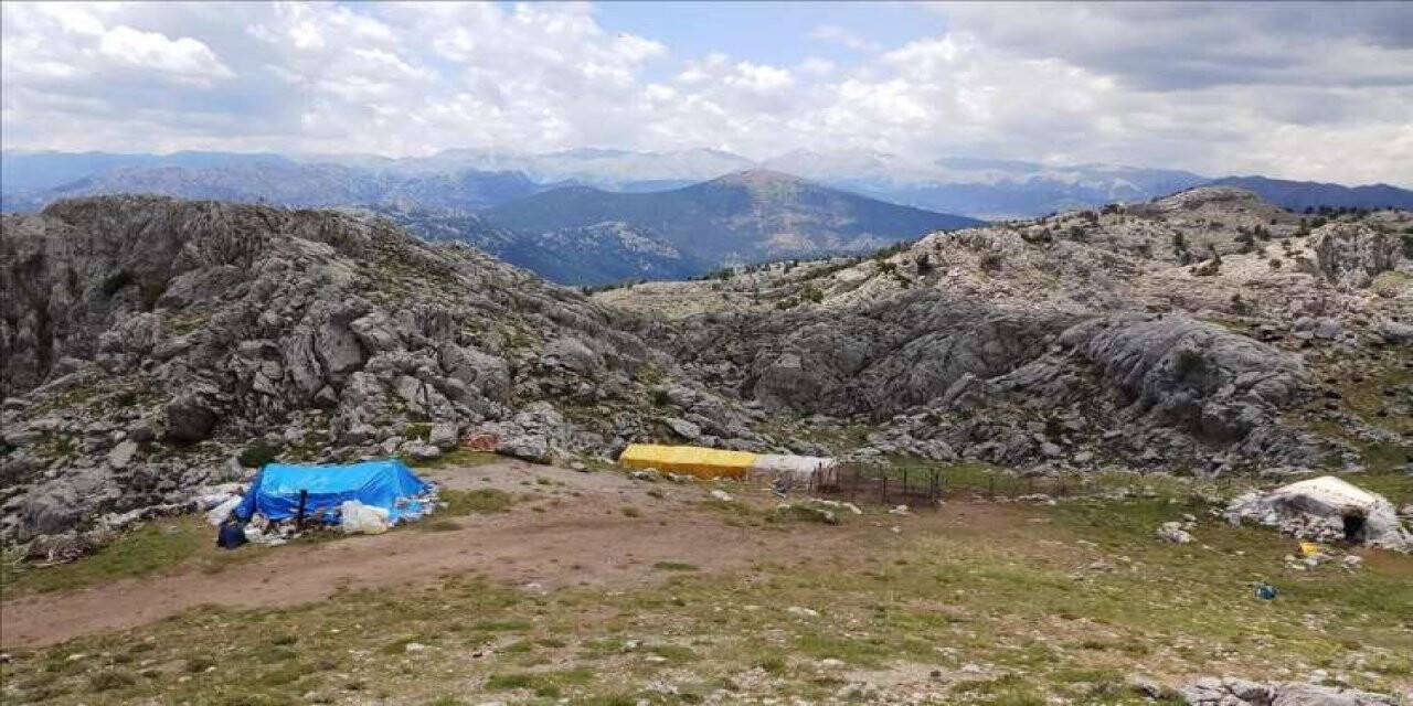 Yörüklerin Küpe Dağı'ndaki zorlu yaşam mücadelesi