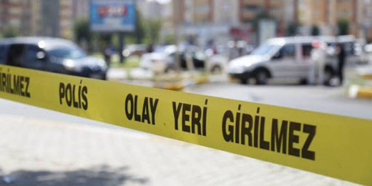Tartıştığı eşini boğarak öldürdü