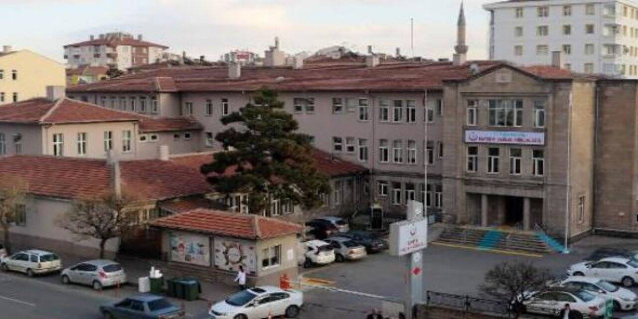 "Tabip Odası’nın açıkladığı korona virüs vakaları gerçeği yansıtmıyor"