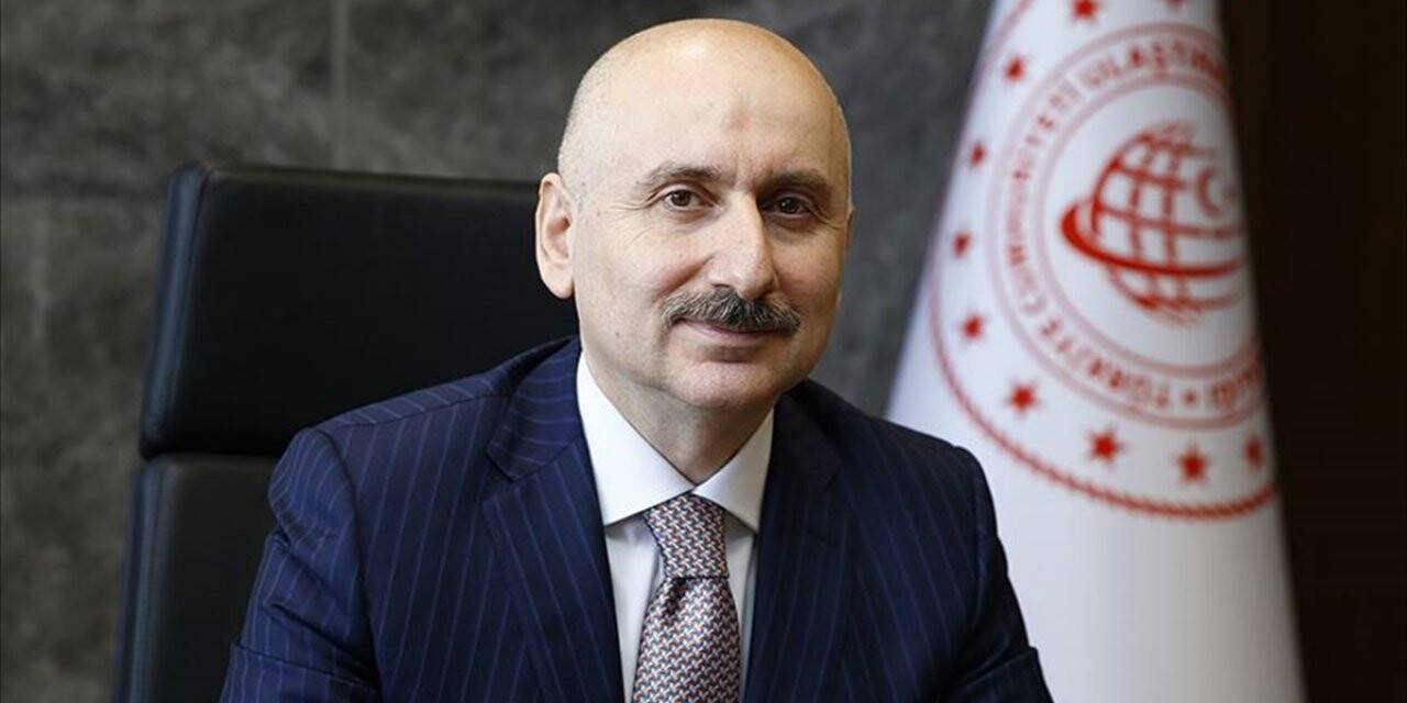 Bakan Karaismailoğlu: 10 Haziran'dan itibaren kademeli olarak 40 ülkeye uçak seferleri başlıyor