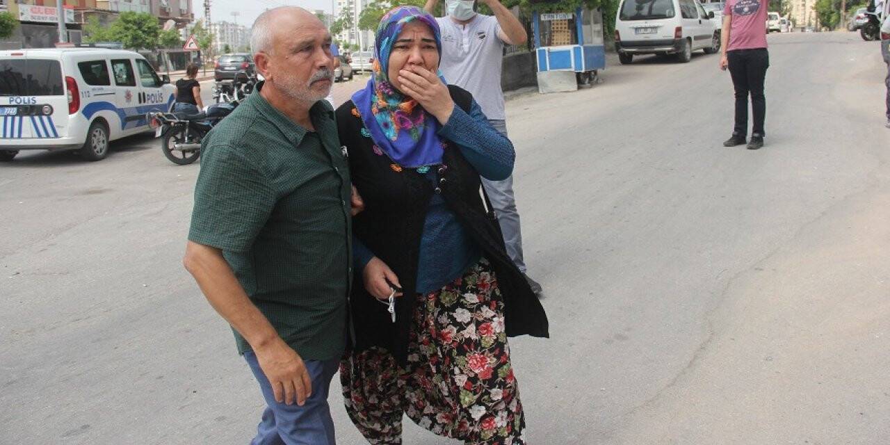 Annelerinin cenazesini alacaklardı vuruldular