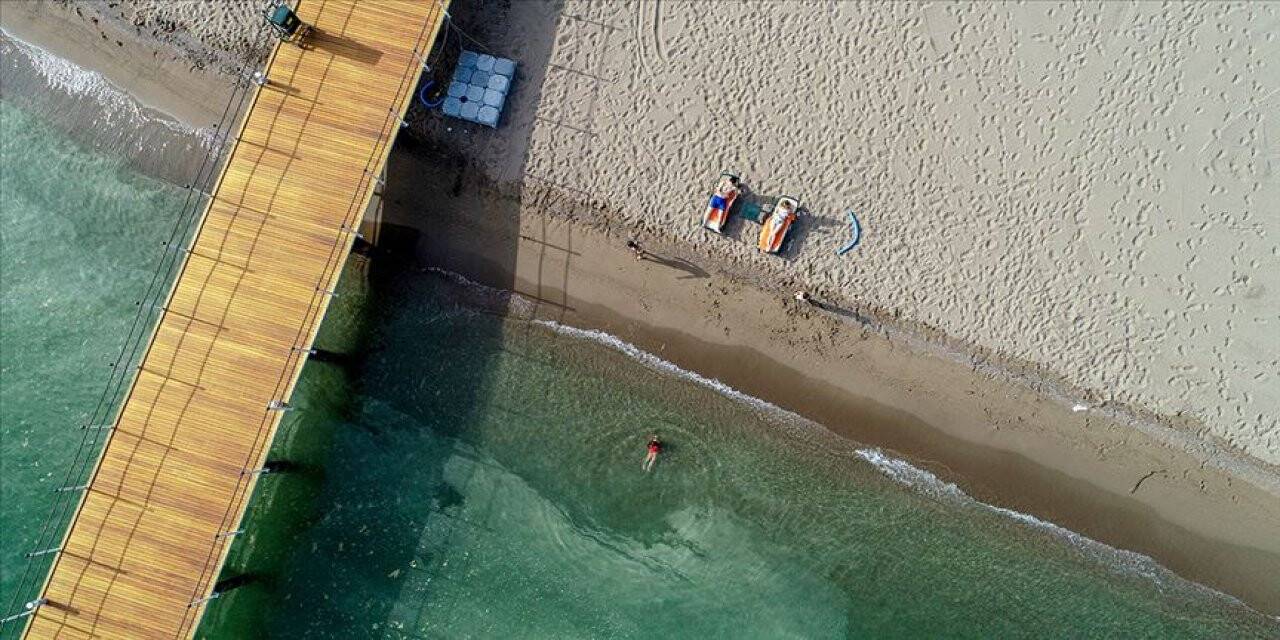 Türkiye güvenli turizmle yabancı ziyaretçileri ağırlamaya hazırlanıyor