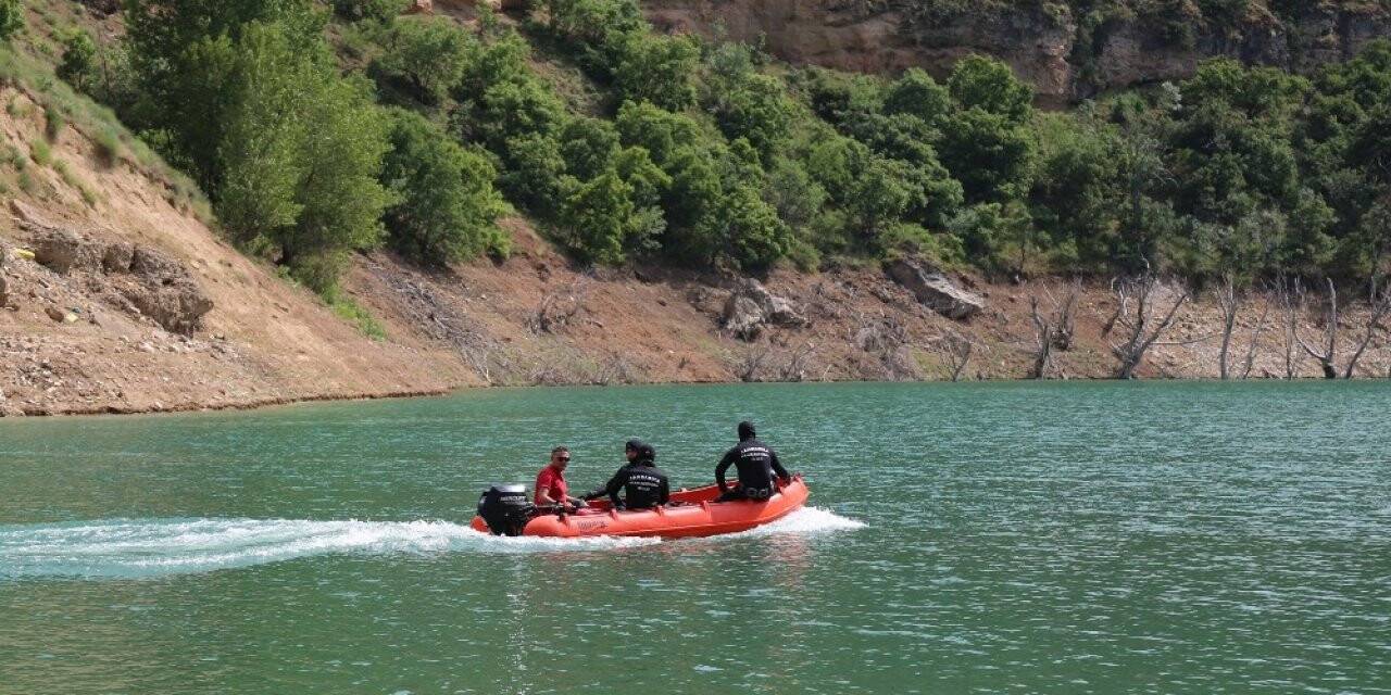 Kayıp Gülistan’ı arama çalışması sürüyor