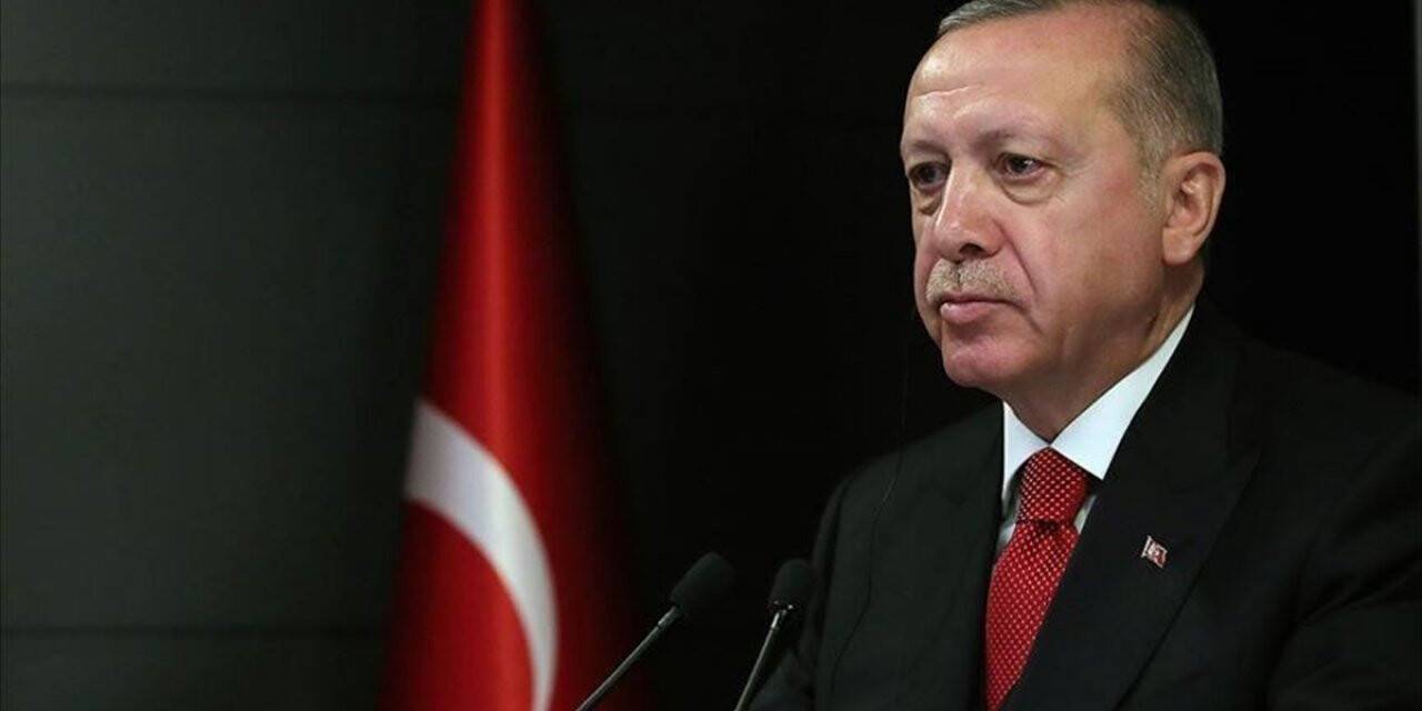 Cumhurbaşkanı Erdoğan, depremde şehit olan güvenlik korucusunun ailesine başsağlığı diledi