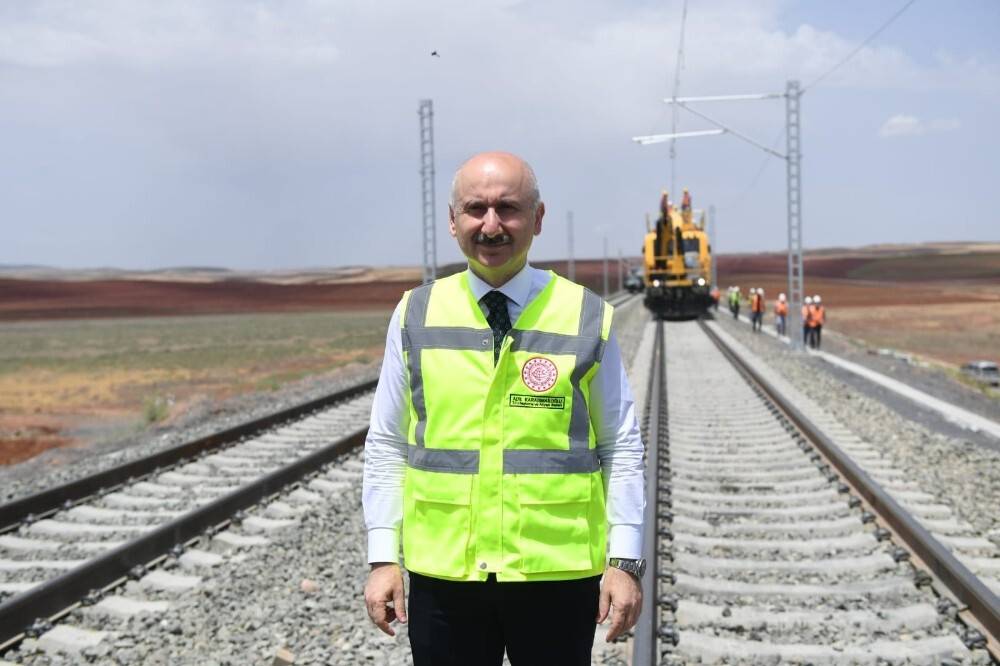 Konya-Karaman YHT hattı yıl sonuna yetişecek