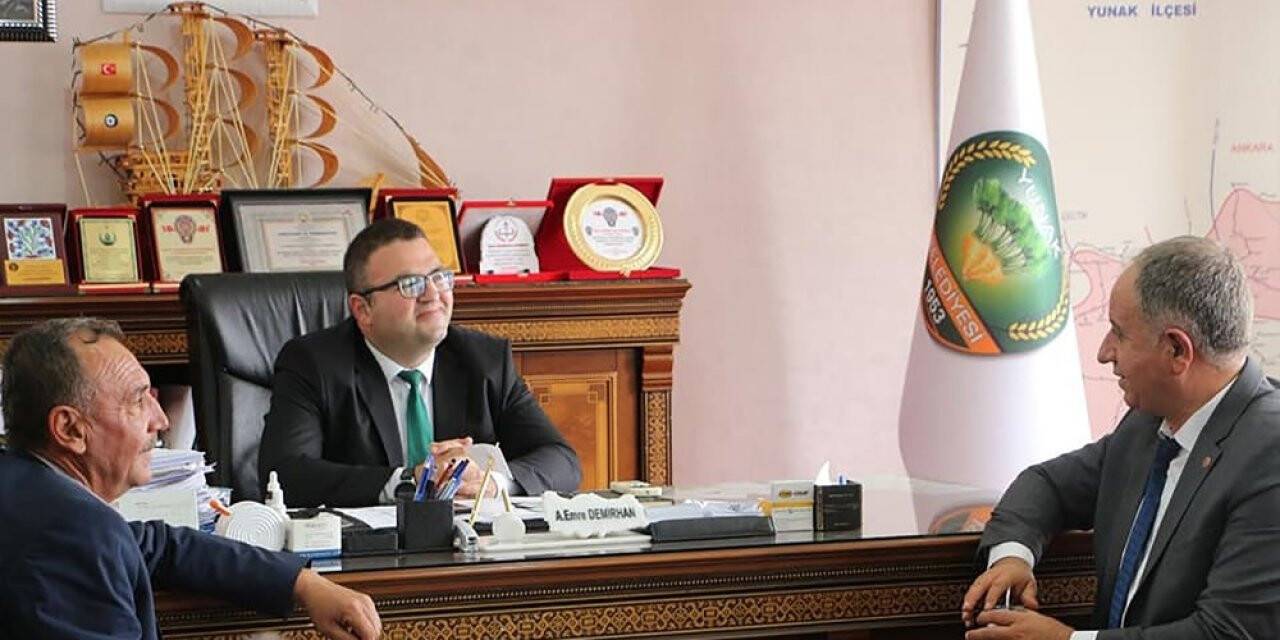 MHP'den Demirhan’a ziyaret