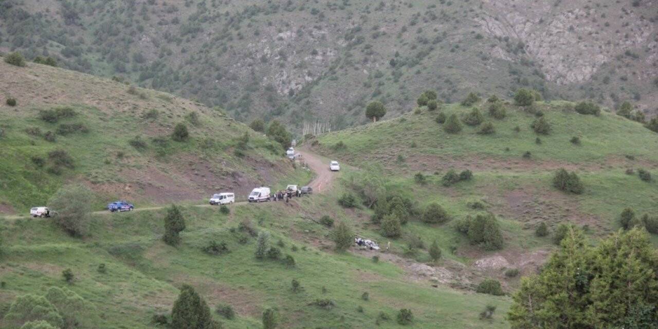Otomobil şarampole uçtu: 1 ölü