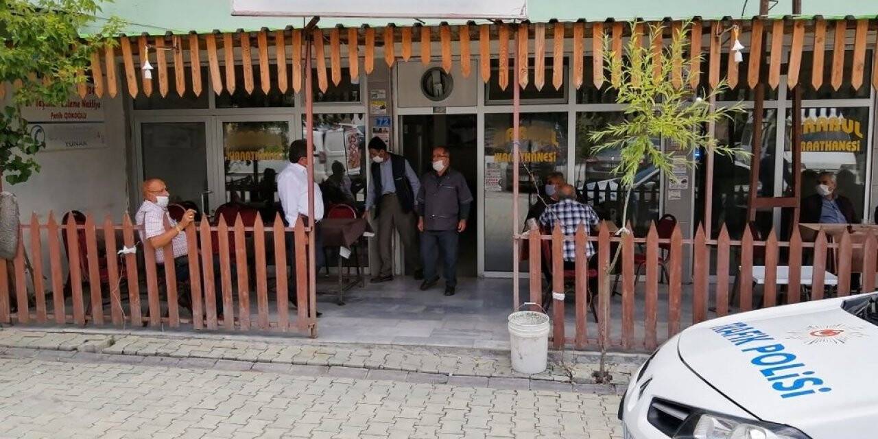 Maske takmayanlara 97 bin lira ceza
