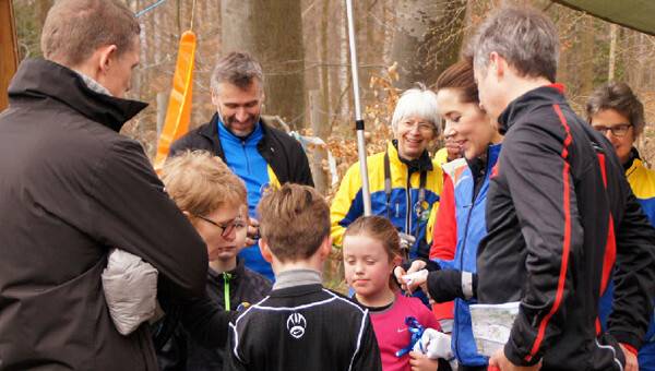 Veliaht Prens Frederik ve eşinin mütevaziliği!