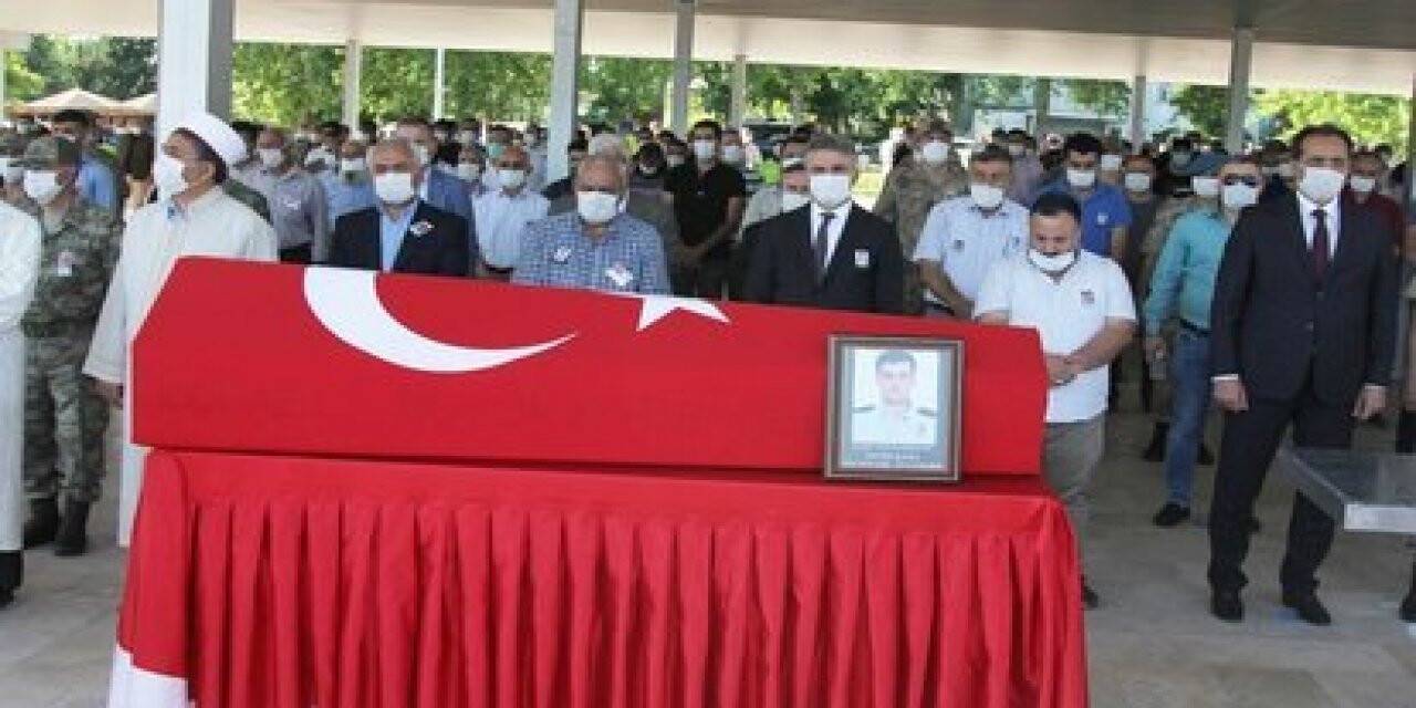 Şehit polis memleketinde defnedildi