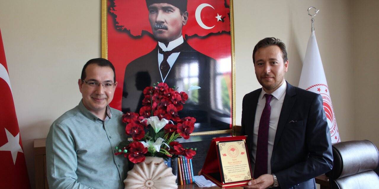 Yunak'ta Devir Teslim Töreni