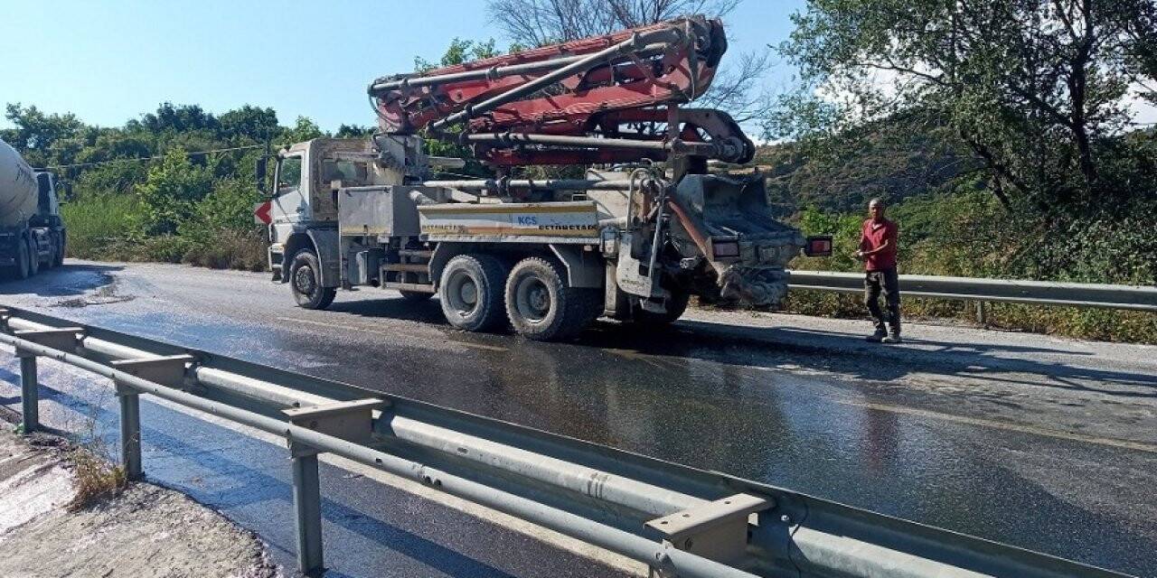 Kamyonun yağ pompası patladı