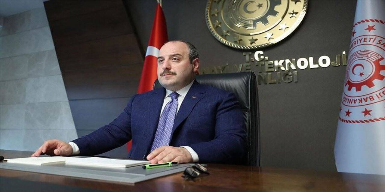 Sanayi ve Teknoloji Bakanı Varank: PARDUS, Diyanet'in 10 bin bilgisayarında kullanılacak
