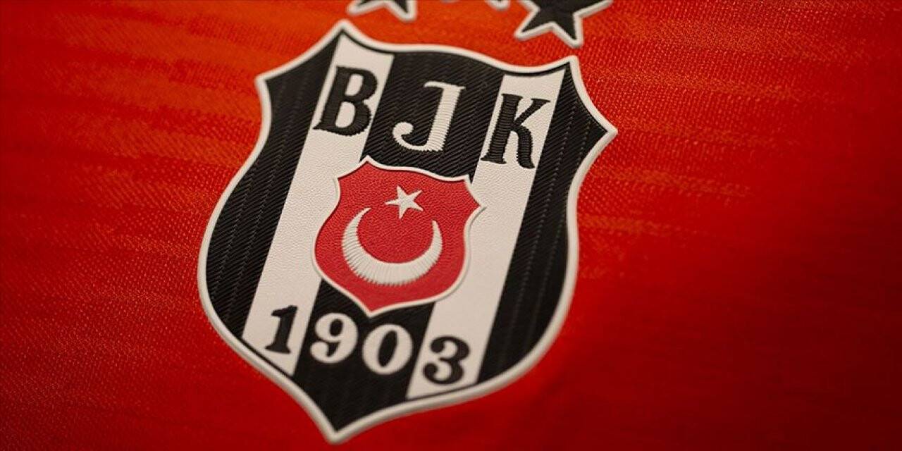 Beşiktaş'ta 2 futbolcunun Kovid-19 testi pozitif çıktı