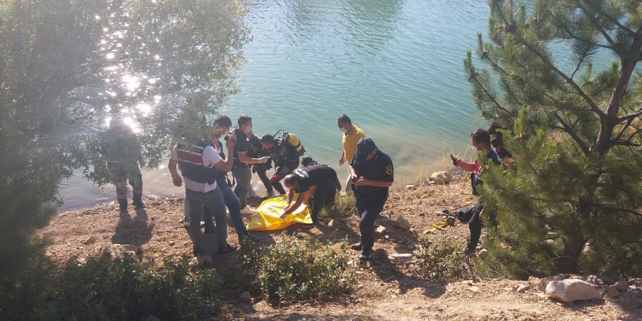 Konya'da sulama göletine giren genç boğuldu