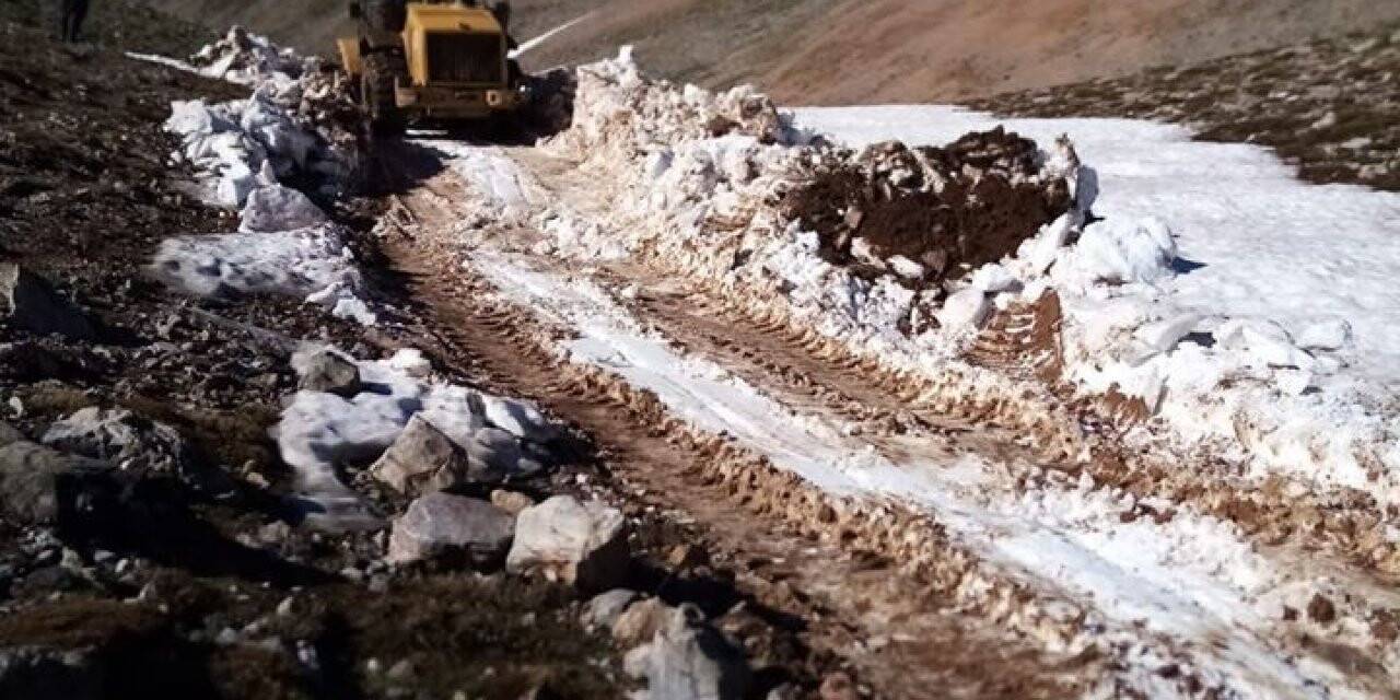 Yörükler için 3 bin rakımda yol açıldı