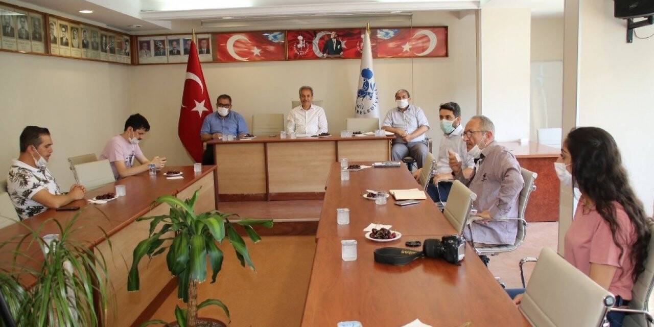 Temsilci Hoca Bu Yılda  Şoray Uzun Olacak