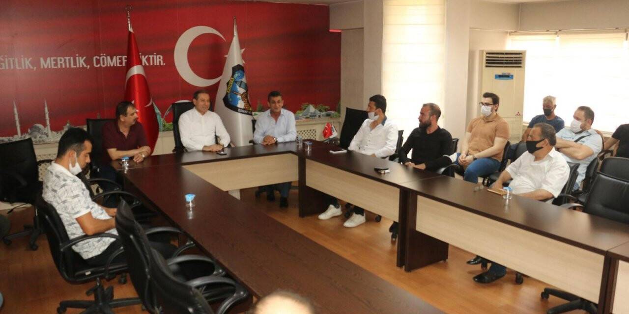 İnternet kafe ve playstation işletmecisi esnaflar bilgilendirildi