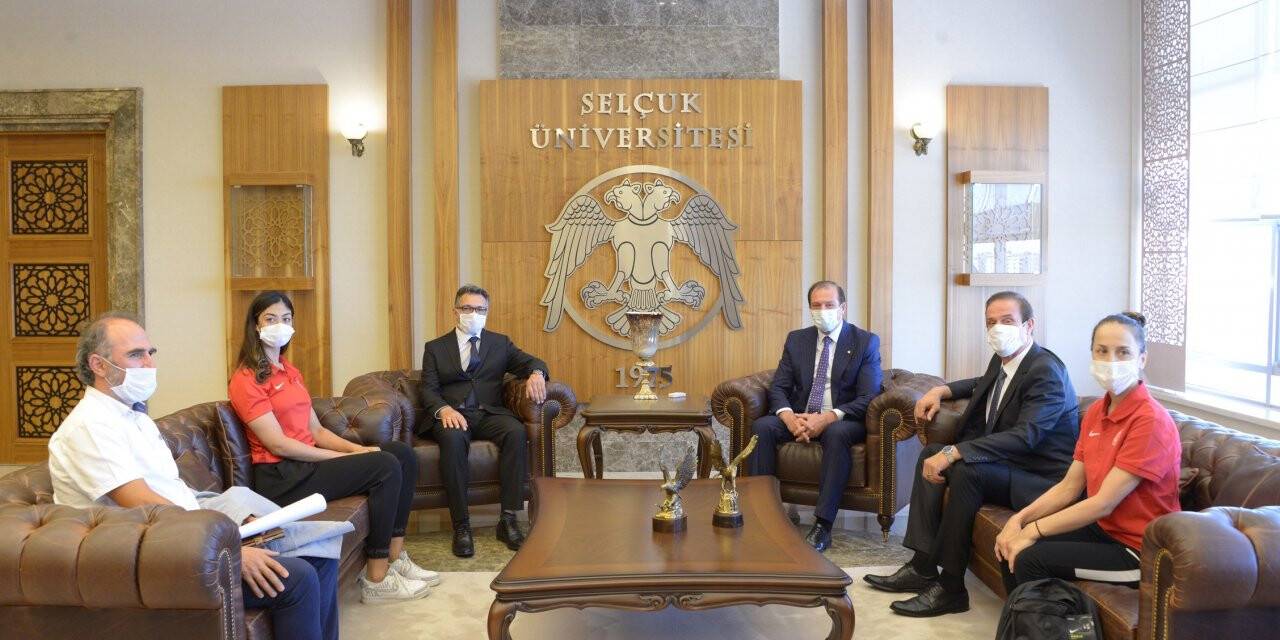 Selçuk’u sporda ileri noktalara taşıyacağız