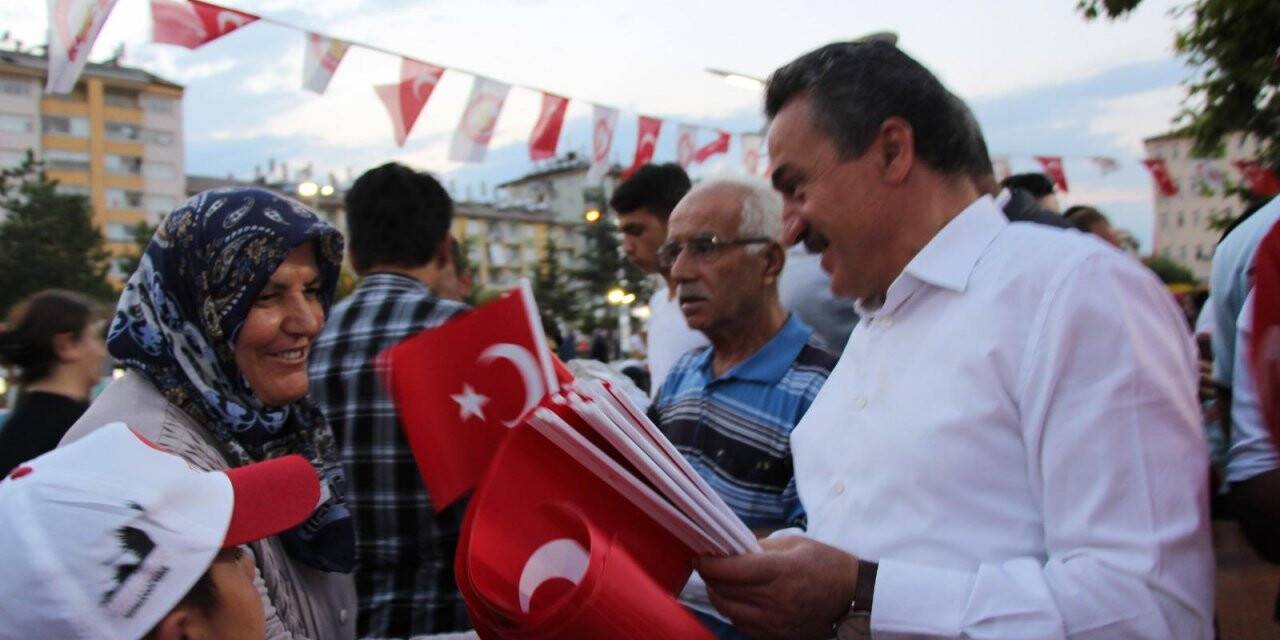 Tutal'dan 15 Temmuz Gecesine Davet