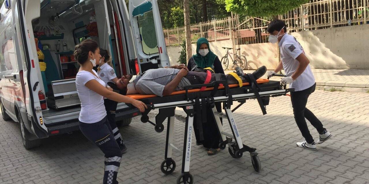 Konya'da otomobilin çarptığı yaya hastaneye kaldırıldı