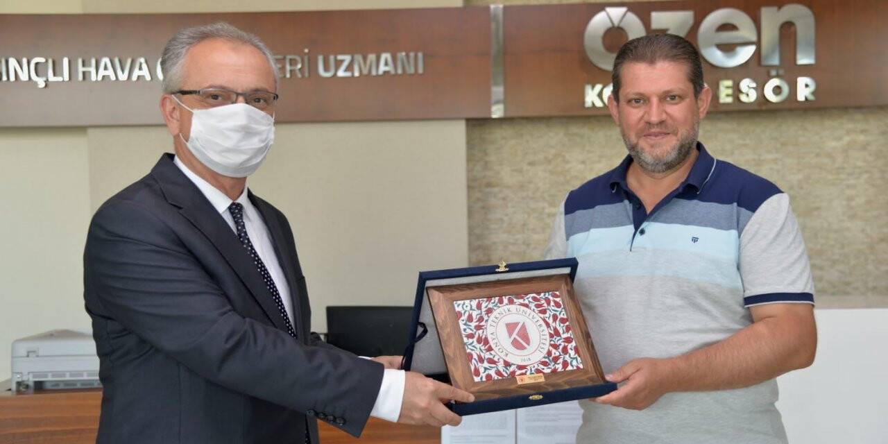 Rektör Özçelik, 15 Temmuz Gazisini ziyaret etti
