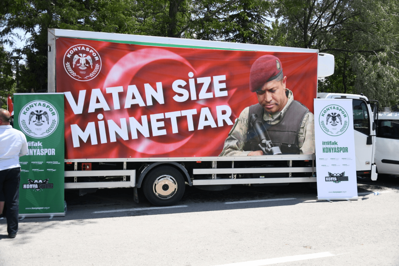 Konyaspor’dan şehit Ömer Halisdemir’e vefa