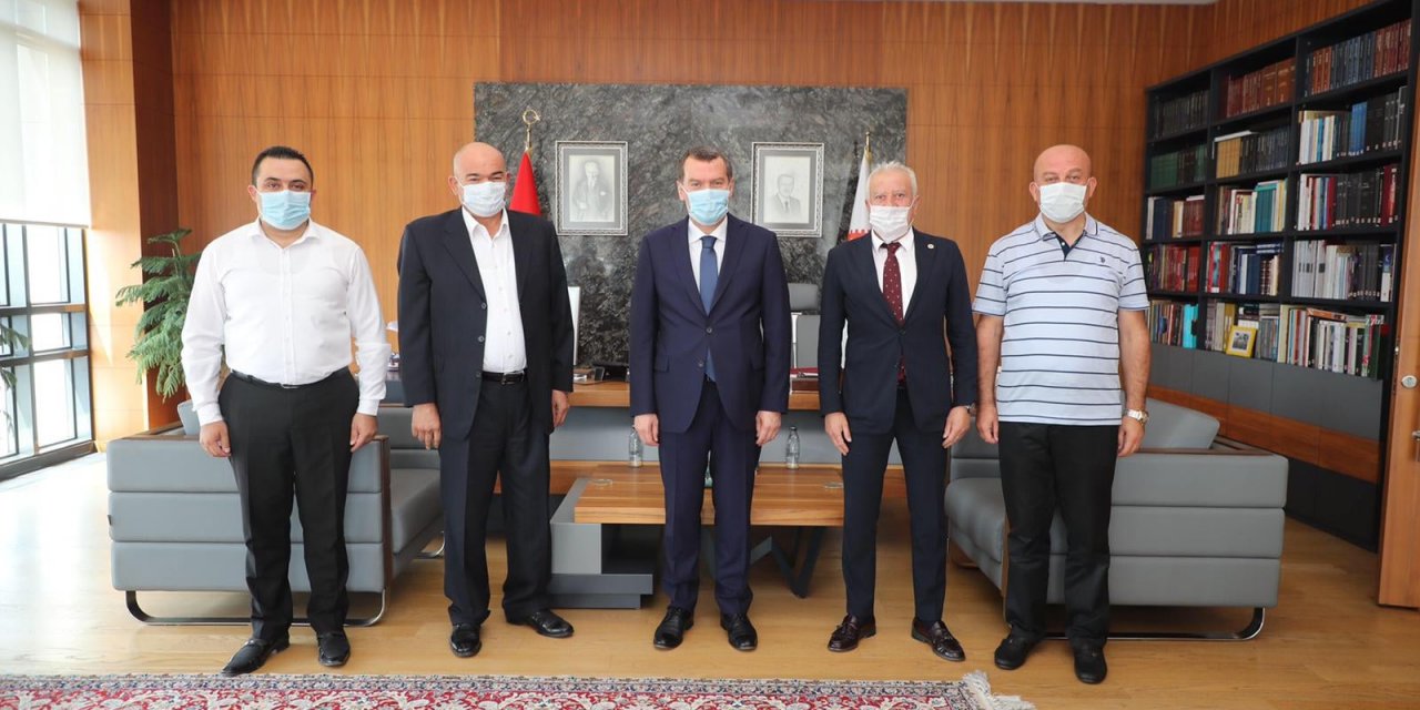 Bozkır Belediye Başkanı Saygı, Zeytinburnu Belediye Başkanı Arısoy'u ziyaret etti