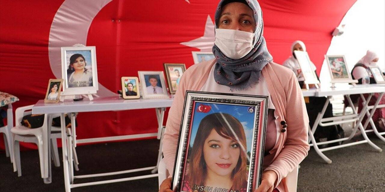 Diyarbakır annelerinden Arslan: Evlatlarımızı almadan buradan gitmeyeceğiz
