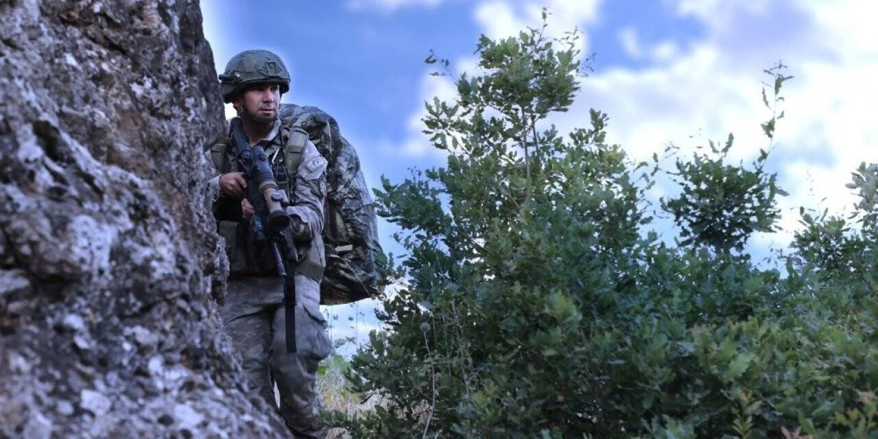 4 PKK’lı terörist Silopi’de teslim oldu