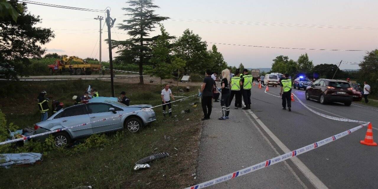 Kazada aynı aileden 5 kişi hayatını kaybetti