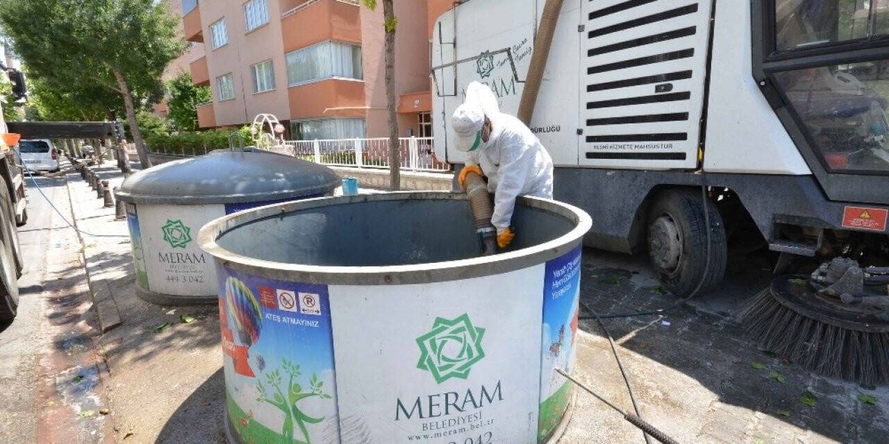 Meram’da çöp konteynerleri sürekli olarak dezenfekte ediliyor