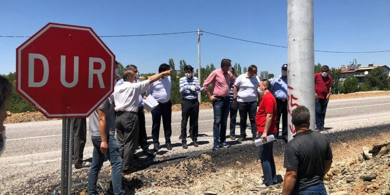 Hüyük'te yol yapım projeleri sürüyor