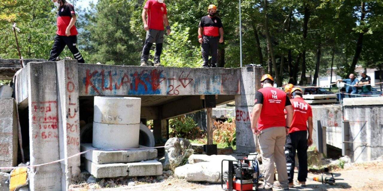 İHH Tatbikatı Gerçeği Aratmadı